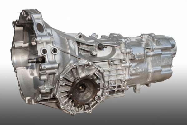 Audi A6 Avant 2.5 TDI 6-v. manuaalivaihteisto DSE